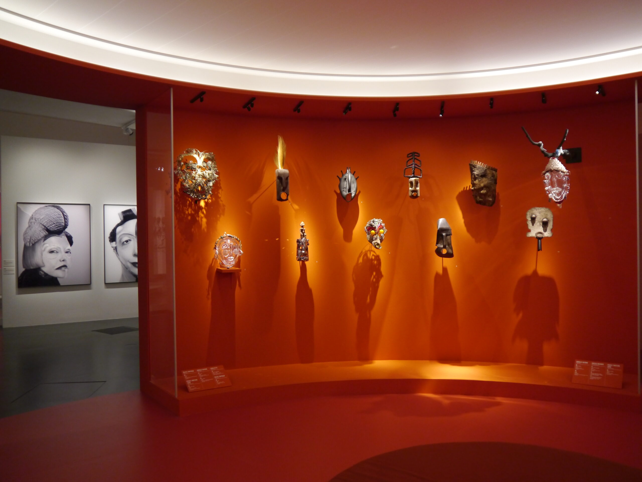zest for art - La rotonde des masques